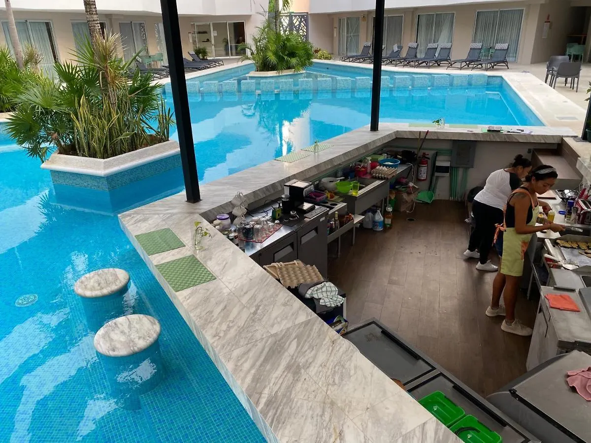 Pony Luxury Condo Playa del Carmen Mexico