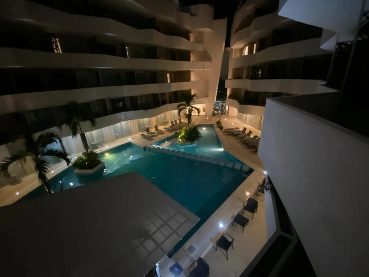 Pony luxury condo Playa del Carmen Hotel apartamentowy